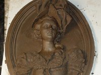 DSCN7250 : basrelief, creation, danseuse, medaillon, pieces